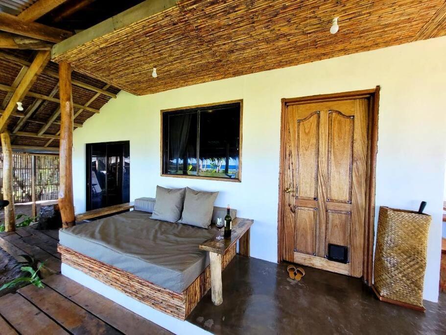 Tarzans House General Luna (Surigao del Norte) Exterior photo